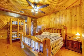 Waterfront Lodge on Lake Tawakoni: Group Getaway!