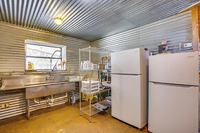 Waterfront Lodge on Lake Tawakoni: Group Getaway!