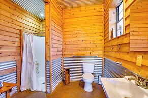 Waterfront Lodge on Lake Tawakoni: Group Getaway!