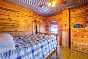 Waterfront Lodge on Lake Tawakoni: Group Getaway!