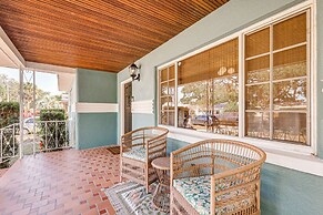 3 Mi to Dtwn: Tampa Cottage w/ Fire Pit!