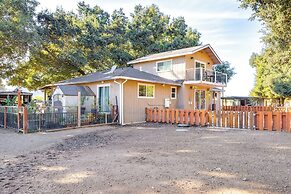 Near Hiking & Golf: Cozy Cottage in Morgan Hill!
