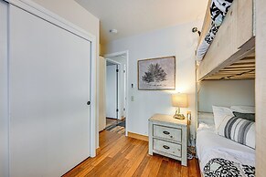 Walk to Giant Steps Ski Lodge & Lift: Mtn Retreat!