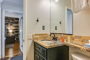 Walk to Giant Steps Ski Lodge & Lift: Mtn Retreat!