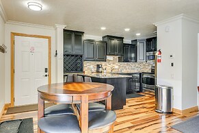 Walk to Giant Steps Ski Lodge & Lift: Mtn Retreat!