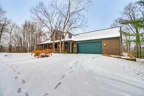 Private Lake & Trail Access: Home in Jacobson!