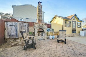 Large Family Home: 5 Mi to Dtwn Hagerstown!