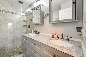 Large Family Home: 5 Mi to Dtwn Hagerstown!