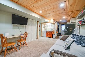 Large Family Home: 5 Mi to Dtwn Hagerstown!