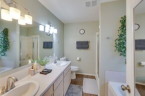 6 Mi to Dtwn Lewiston: Quiet Home w/ Views