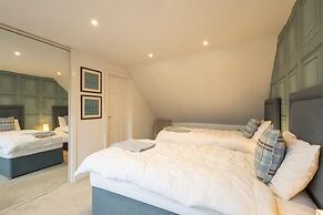 Host Stay The Coachman s House