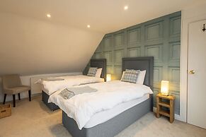 Host Stay The Coachman s House