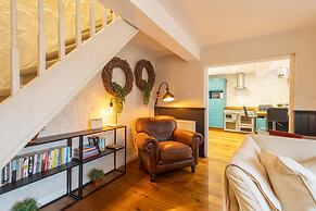 Host Stay The Coachman s House