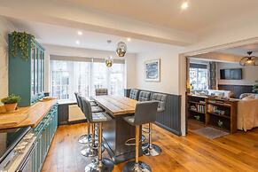 Host Stay The Coachman s House