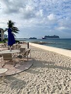 Oceanfront Condo on Seven Mile Beach