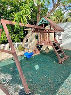 Oceanfront Condo on Seven Mile Beach