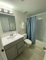 Oceanfront Condo on Seven Mile Beach