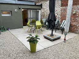 Holiday Home for 4 in Diest With Parking