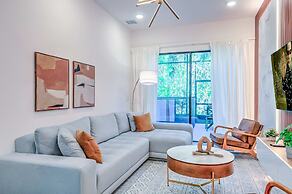 Amazing 5BD Family Townhouse at Paradiso Grande