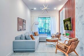 Amazing 5BD Family Townhouse at Paradiso Grande