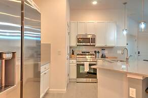 Amazing 5BD Family Townhouse at Paradiso Grande