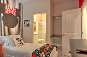 Amazing 5BD Family Townhouse at Paradiso Grande