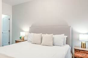 Amazing 5BD Family Townhouse at Paradiso Grande