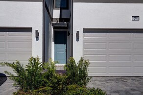 Amazing 5BD Family Townhouse at Paradiso Grande