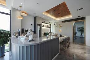 Xiangyun Qinzi hotel