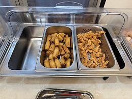 Xiangyun Qinzi hotel