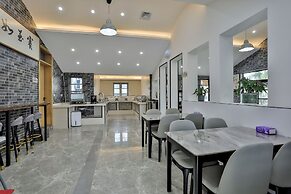 Xiangyun Qinzi hotel