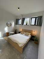 Yasi Hostel