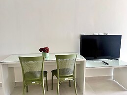 Hyde Park OCEANVIEW - by Living