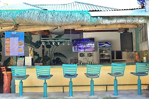 CHILL OUT HOSTEL BORACAY