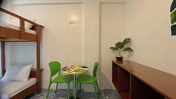 CHILL OUT HOSTEL BORACAY