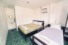 CHILL OUT HOSTEL BORACAY