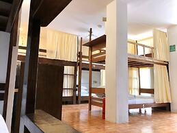 CHILL OUT HOSTEL BORACAY