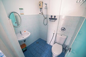 CHILL OUT HOSTEL BORACAY