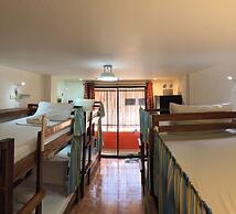 CHILL OUT HOSTEL BORACAY