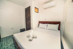 CHILL OUT HOSTEL BORACAY