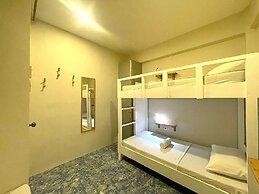 CHILL OUT HOSTEL BORACAY