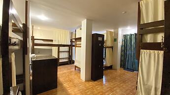 CHILL OUT HOSTEL BORACAY