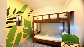 CHILL OUT HOSTEL BORACAY