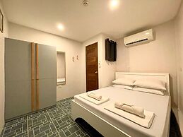 CHILL OUT HOSTEL BORACAY