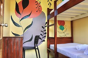 CHILL OUT HOSTEL BORACAY