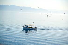 Corfu Apt in Gaios With 1 Bedrooms and 1 Bathrooms