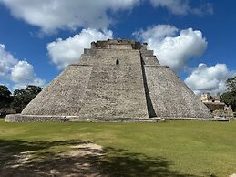 The Pickled Onion  B&B and Restaurant Uxmal