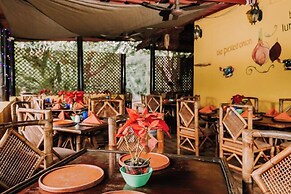 The Pickled Onion  B&B and Restaurant Uxmal