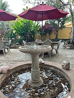 The Pickled Onion  B&B and Restaurant Uxmal