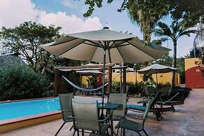 The Pickled Onion  B&B and Restaurant Uxmal